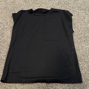 Black Sleeveless Top